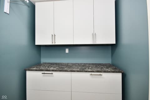 Laundry room at 4219 Parliament Way, Avon, IN