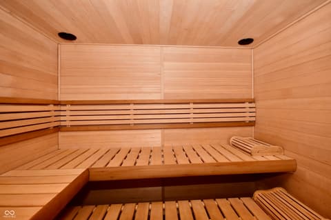 Sauna — 4219 Parliament Way, Avon, IN