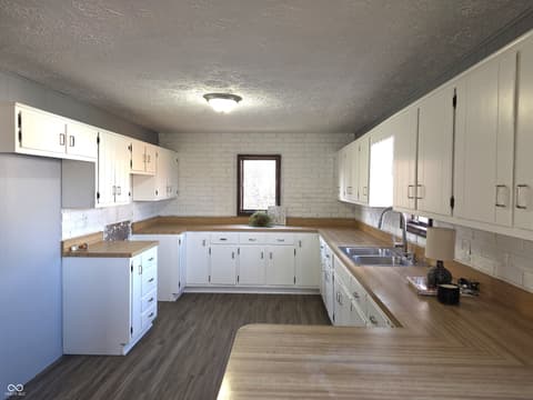 Photo of 212 W Burnside Avenue, Fairland, IN
