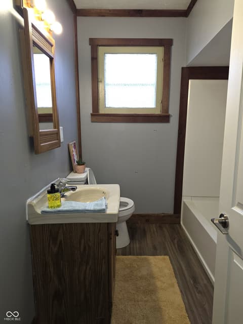 Photo of 212 W Burnside Avenue, Fairland, IN