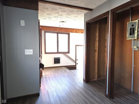 Photo of 212 W Burnside Avenue, Fairland, IN