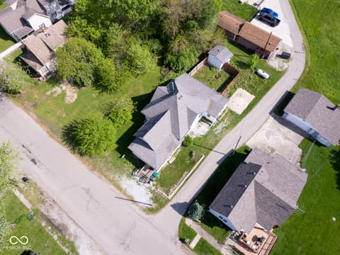 Photo of 212 W Burnside Avenue, Fairland, IN