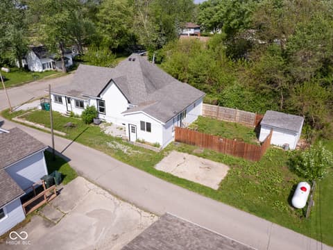 Photo of 212 W Burnside Avenue, Fairland, IN