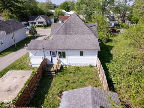 Photo of 212 W Burnside Avenue, Fairland, IN