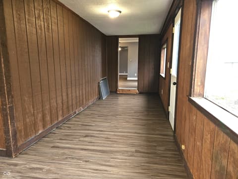 Photo of 212 W Burnside Avenue, Fairland, IN