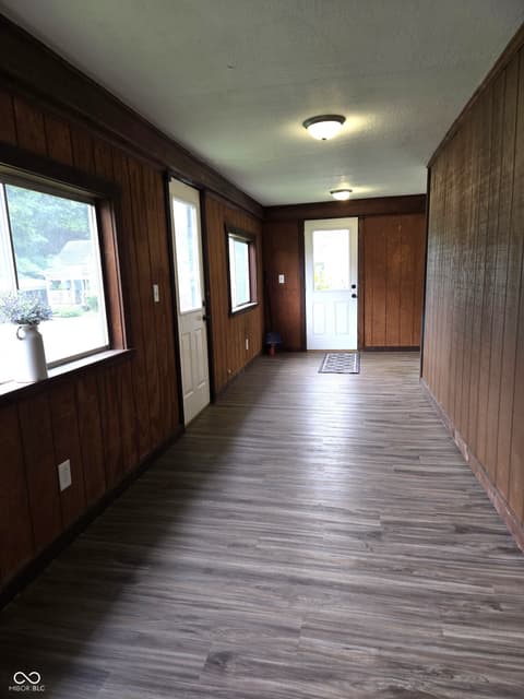 Photo of 212 W Burnside Avenue, Fairland, IN