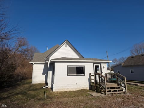 Photo of 212 W Burnside Avenue, Fairland, IN
