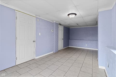 Den — 1736 N Graham Avenue, Indianapolis, IN