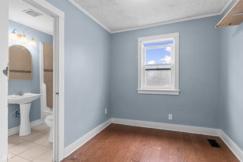 Den — 1736 N Graham Avenue, Indianapolis, IN