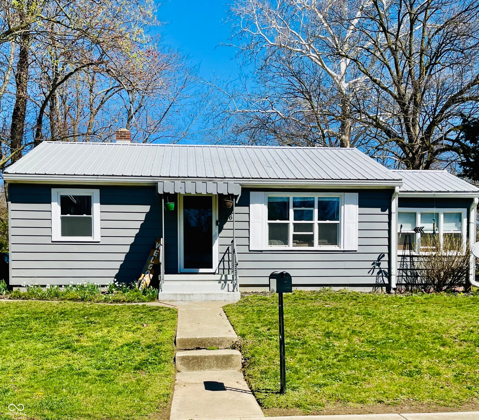 Photo of 126 W 3rd Street, Williamsport, IN