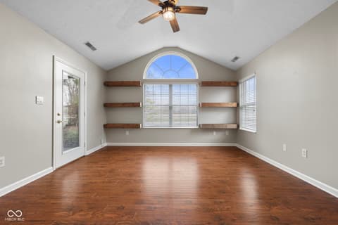 Photo of 2712 Reflection Way, Greenwood, IN