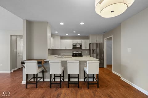 Photo of 2712 Reflection Way, Greenwood, IN
