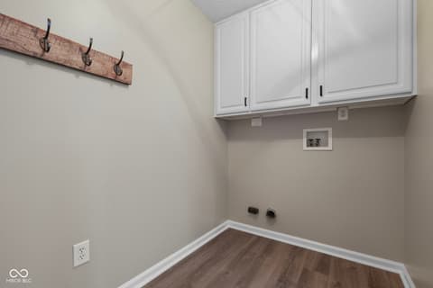 Photo of 2712 Reflection Way, Greenwood, IN