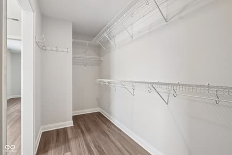 Walk In Closets — 154 Asbury Drive, Anderson, IN