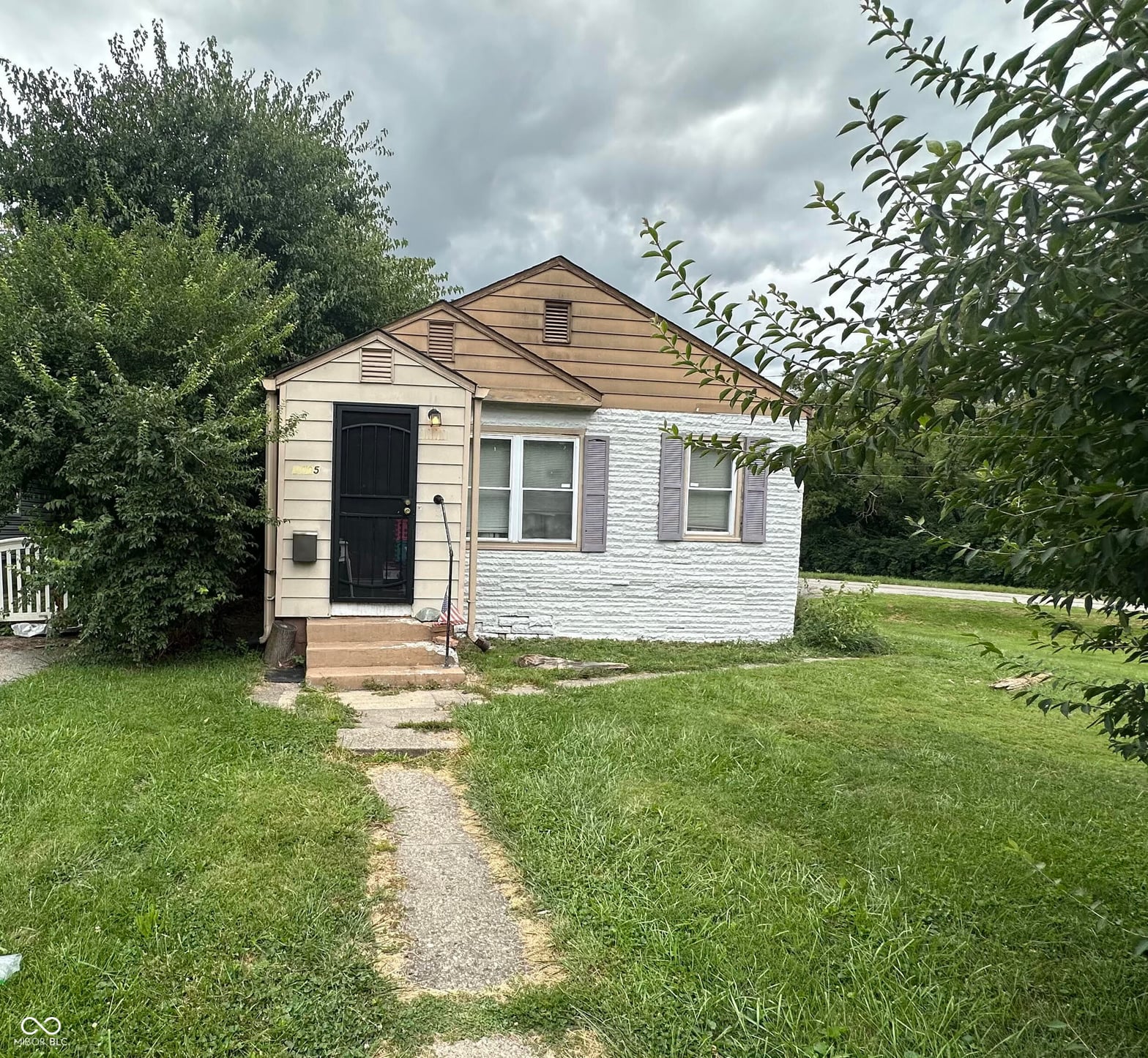 Photo of 2005 N Bancroft Street, Indianapolis, IN