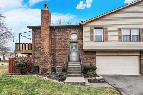 2534 N Willow Way