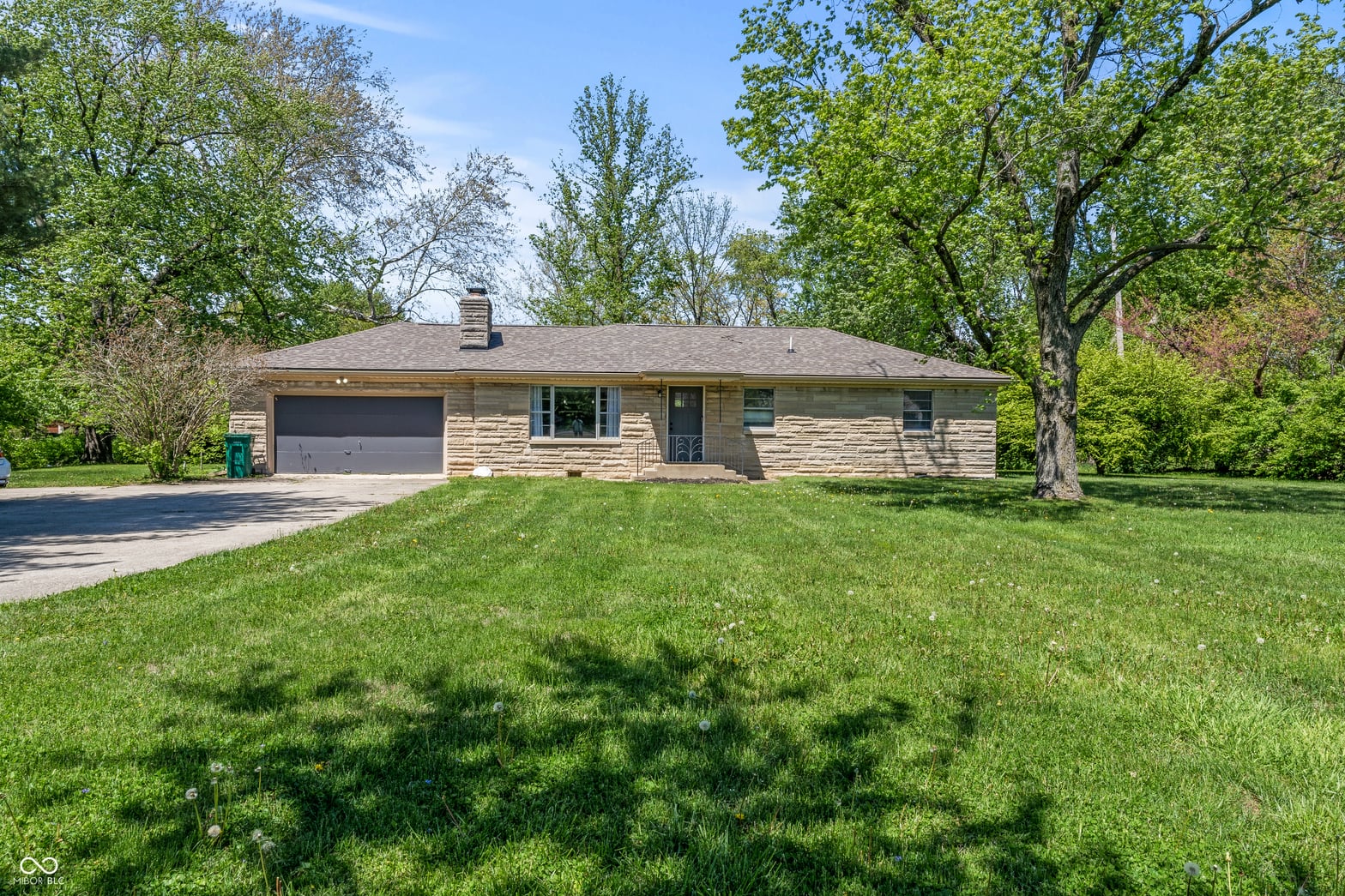 Photo of 6716 E 96th Street, Fishers, IN