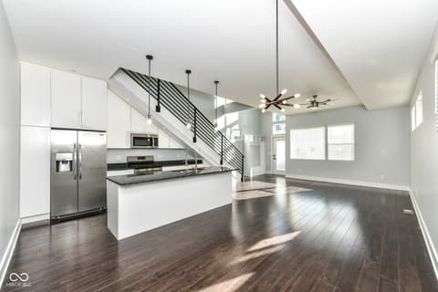 Photo of 2130 Woodlawn Avenue, Indianapolis, IN