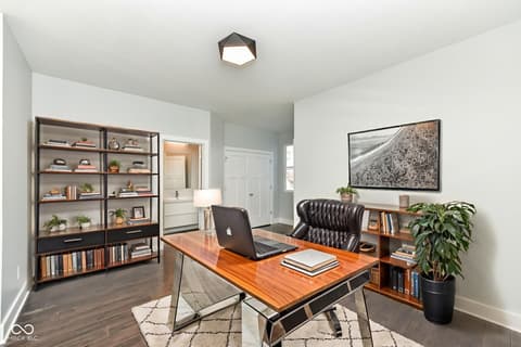 Photo of 2130 Woodlawn Avenue, Indianapolis, IN
