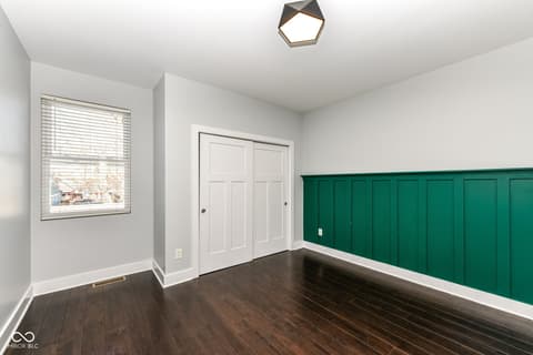 Photo of 2130 Woodlawn Avenue, Indianapolis, IN