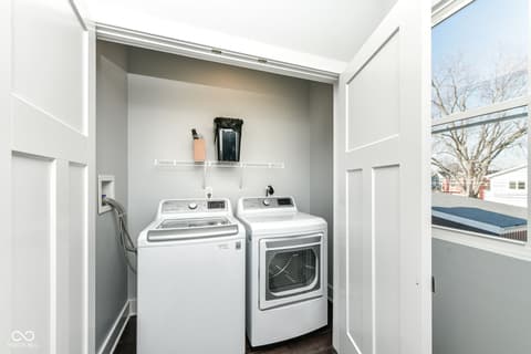 Photo of 2130 Woodlawn Avenue, Indianapolis, IN