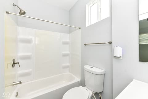 Photo of 2130 Woodlawn Avenue, Indianapolis, IN