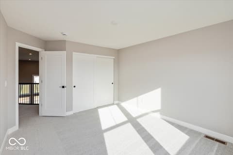 Photo of 952 Apryl Drive, Greenwood, IN