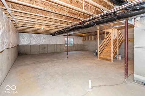 Photo of 952 Apryl Drive, Greenwood, IN