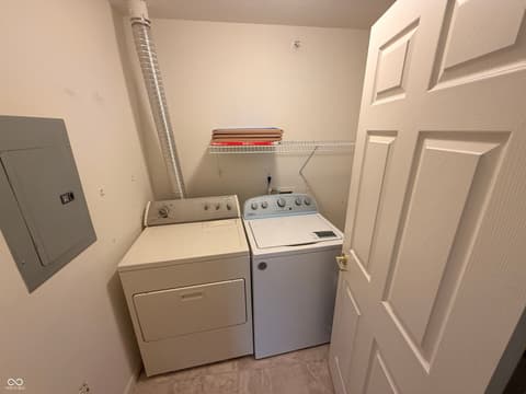 Laundry room at 6525 Emerald Hill Court, Indianapolis, IN