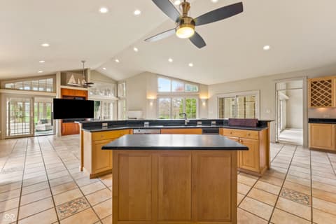 Photo of 8424 W Mulligan Lane, Columbus, IN