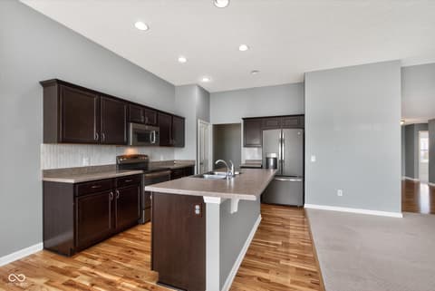 Photo of 5715 Sly Fox Lane, Indianapolis, IN