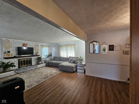 Photo of 5551 Meadowood Drive, Indianapolis, IN