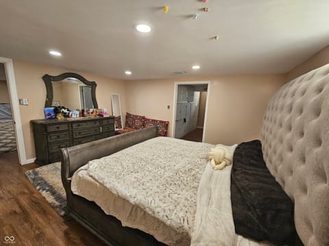 Photo of 5551 Meadowood Drive, Indianapolis, IN