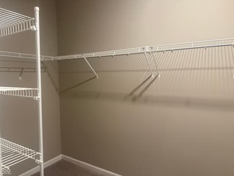 Walk In Closets — 1315 Bontrager Lane, Shelbyville, IN