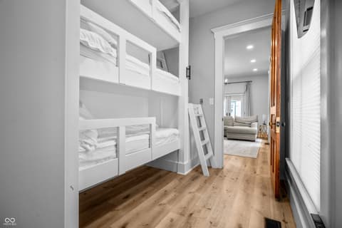 Photo of 545 Fletcher Avenue, Indianapolis, IN