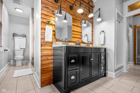 Photo of 545 Fletcher Avenue, Indianapolis, IN