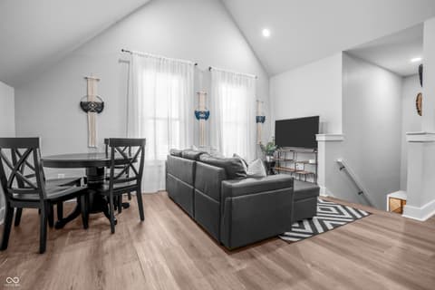 Photo of 545 Fletcher Avenue, Indianapolis, IN