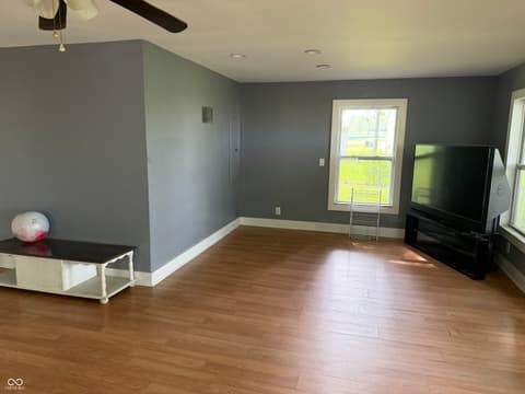 Photo of 786 E 400 N, Greenfield, IN