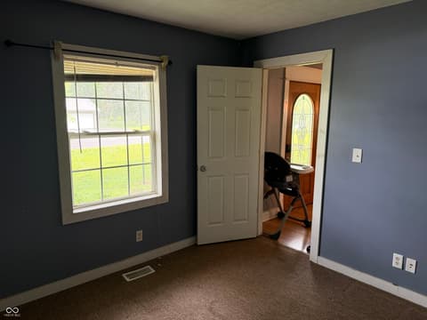 Photo of 786 E 400 N, Greenfield, IN