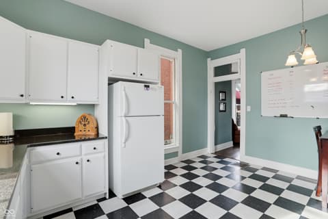 Photo of 227 E Jefferson Street, Franklin, IN