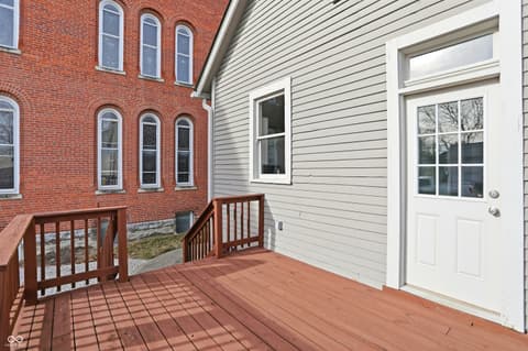 Photo of 227 E Jefferson Street, Franklin, IN