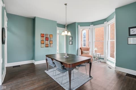 Photo of 227 E Jefferson Street, Franklin, IN