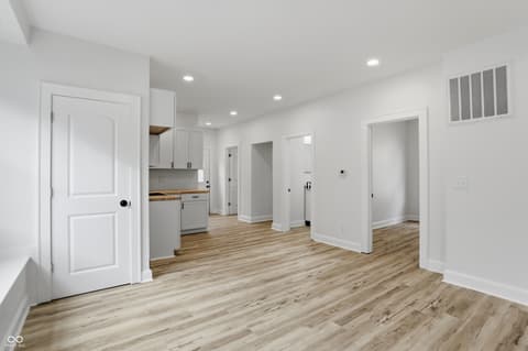 Photo of 1218 N Ewing Street, Indianapolis, IN