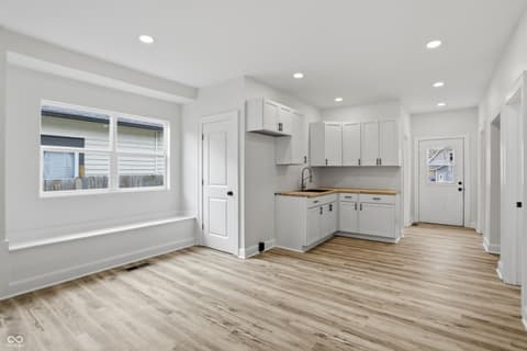Photo of 1218 N Ewing Street, Indianapolis, IN