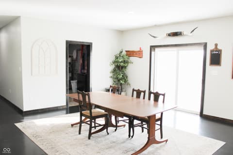 Photo of 6155 W County Road 375 N, North Vernon, IN