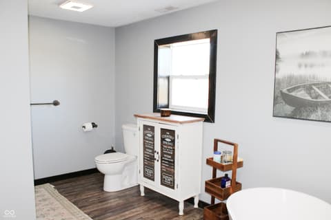 Photo of 6155 W County Road 375 N, North Vernon, IN