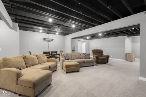 Photo of 737 Enos Road, Seymour, IN