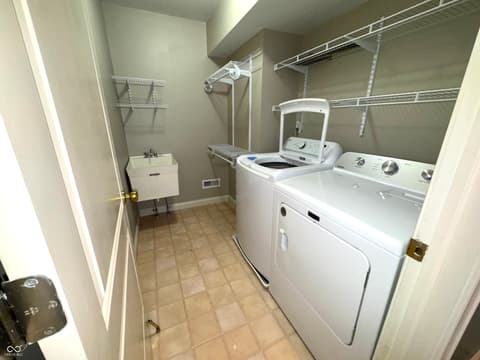 Laundry room at 2428 Whispering Way, Indianapolis, IN
