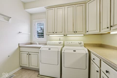 Photo of 2047 Caledonian Court, Greenwood, IN