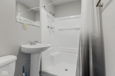 Photo of 359 W Sumner Avenue, Martinsville, IN